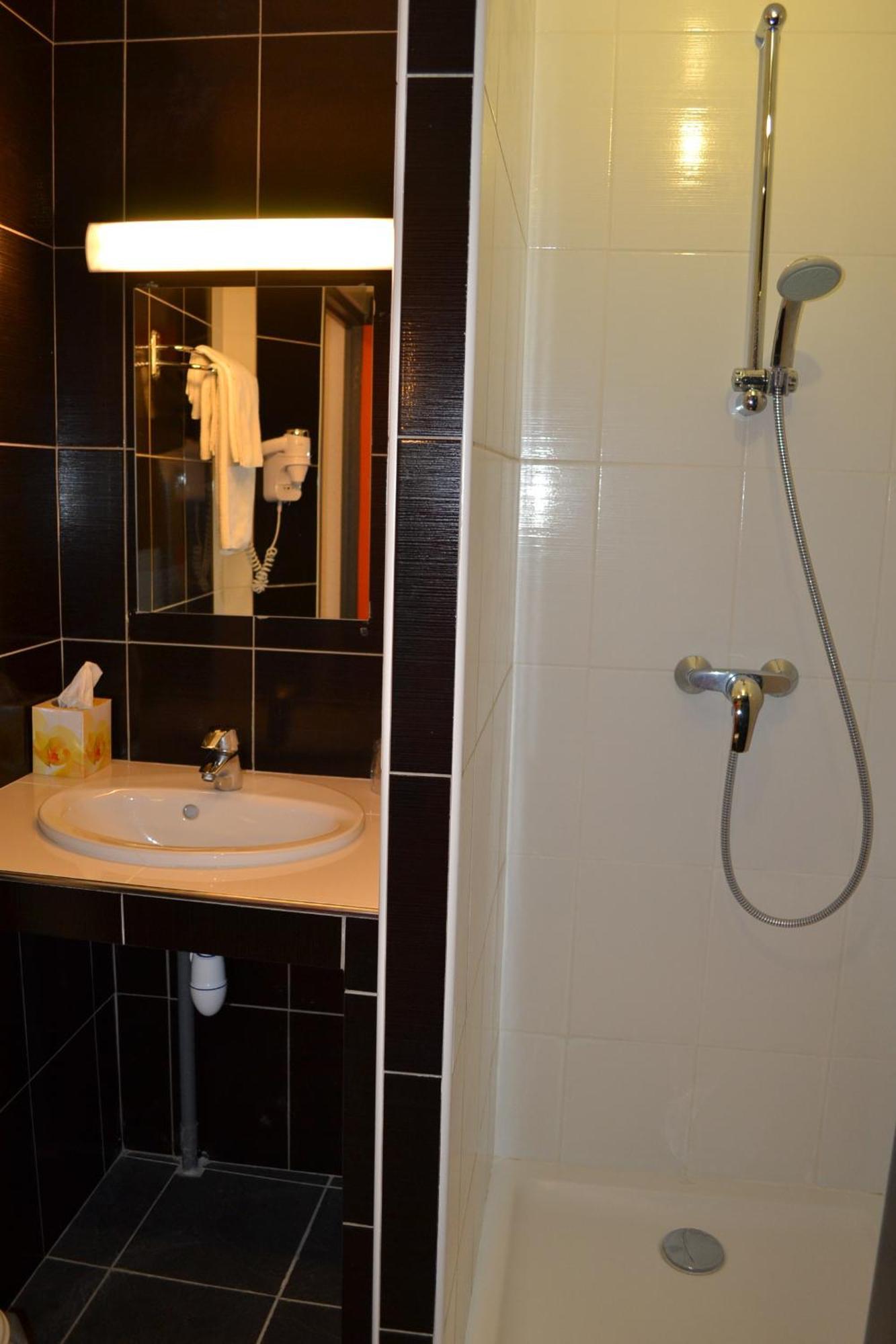 Relais 500 De Vienne Hotel Chonas-lʼAmballan Eksteriør billede