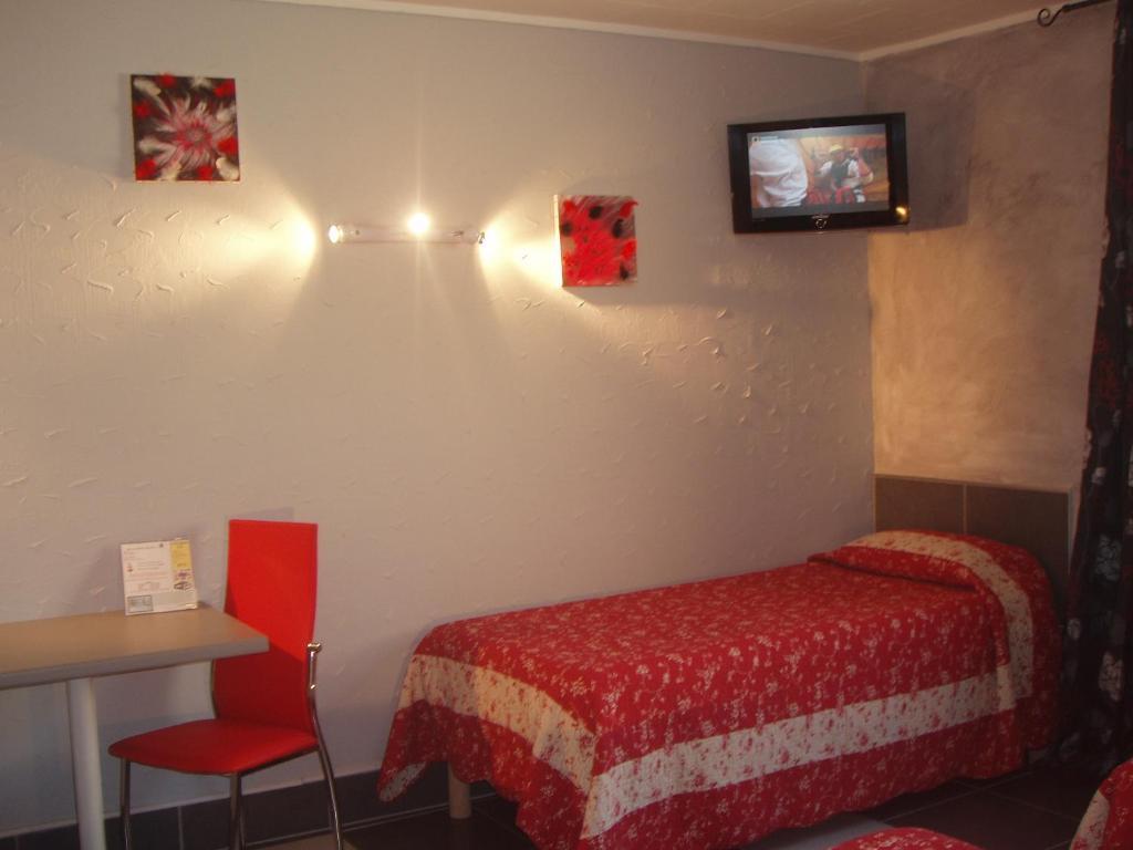 Relais 500 De Vienne Hotel Chonas-lʼAmballan Værelse billede