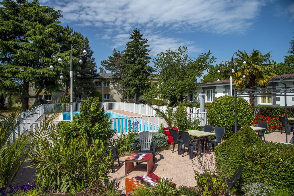 Relais 500 De Vienne Hotel Chonas-lʼAmballan Eksteriør billede