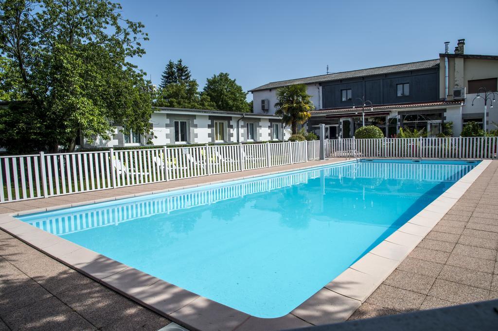 Relais 500 De Vienne Hotel Chonas-lʼAmballan Eksteriør billede